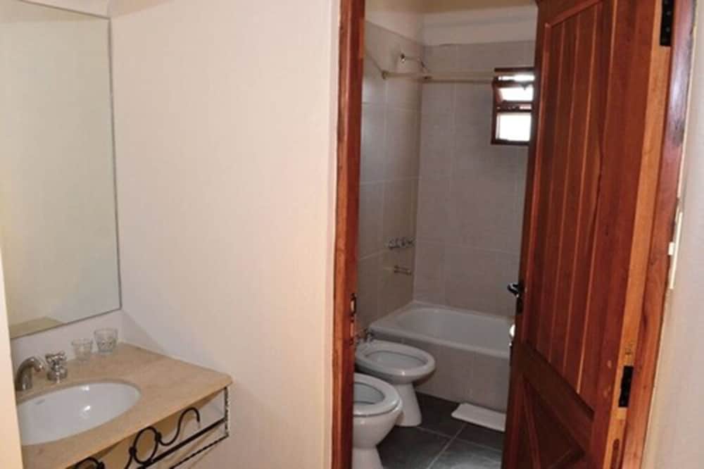 Standard Double or Twin Room photo 2