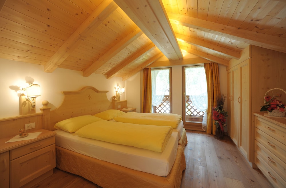 Apartment, 3 Bedrooms (2)