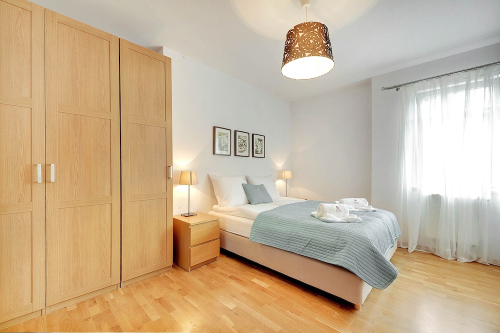 Apartment, 1 Bedroom, Balcony, Beachside