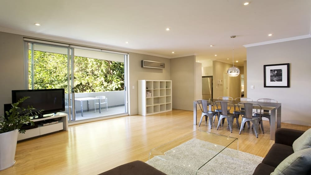 Apartment, 2 Bedrooms, Balcony photo 1