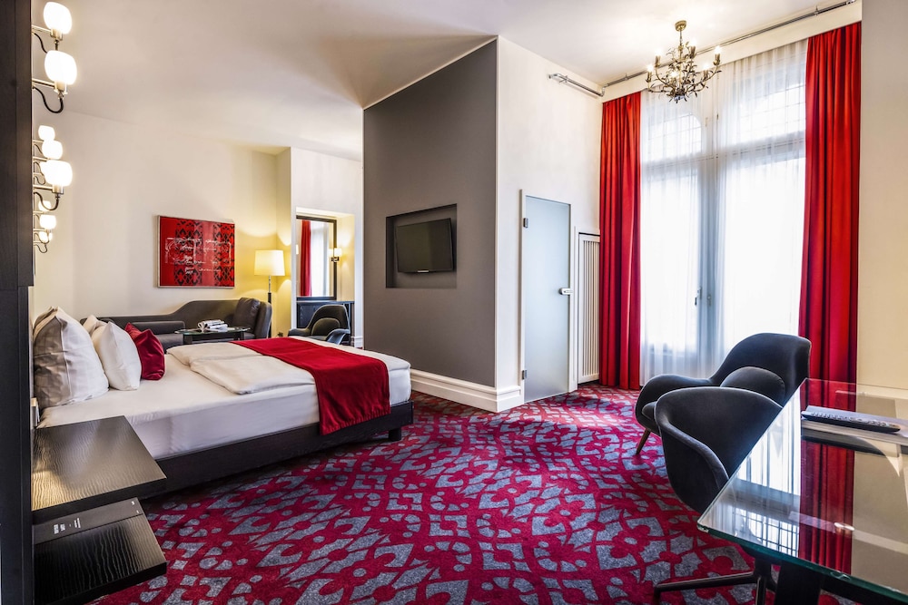 Superior Double Room, 1 King Bed (Plus) - Photo 15