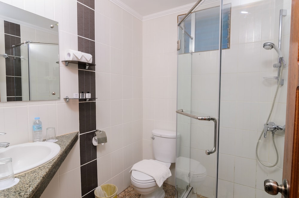 Standard Room - Photo 7