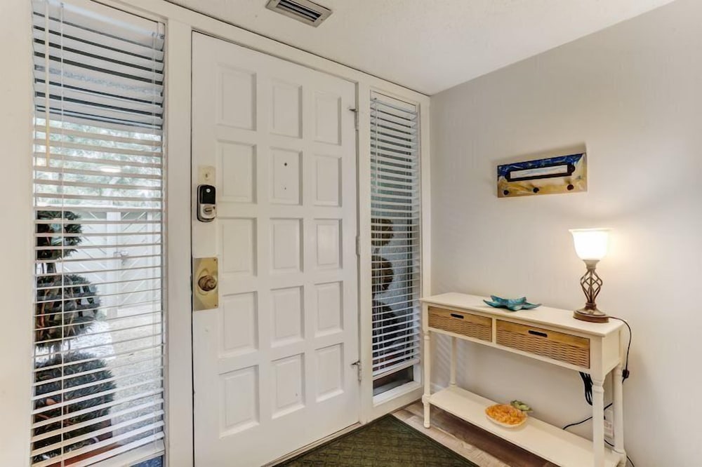 Condo photo 1