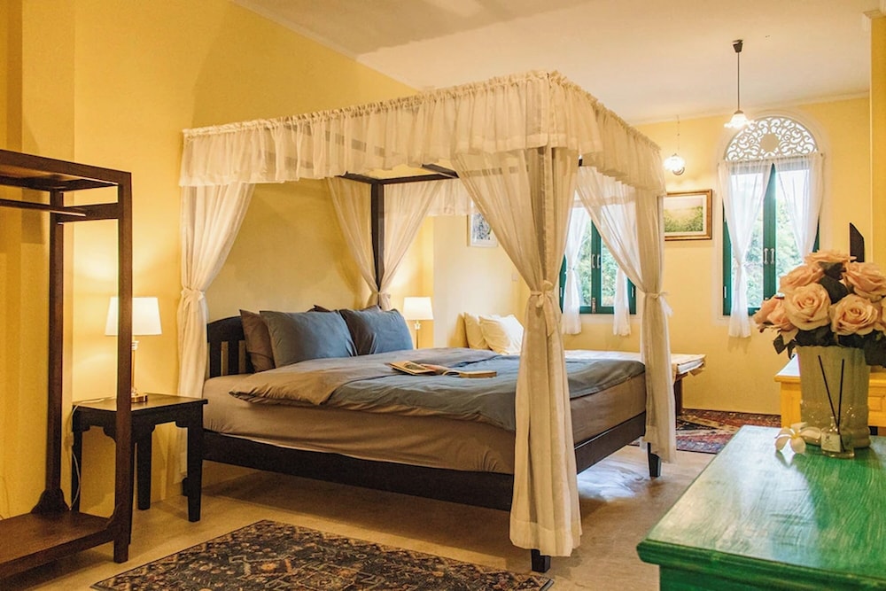 Classic Double Room - Photo 13