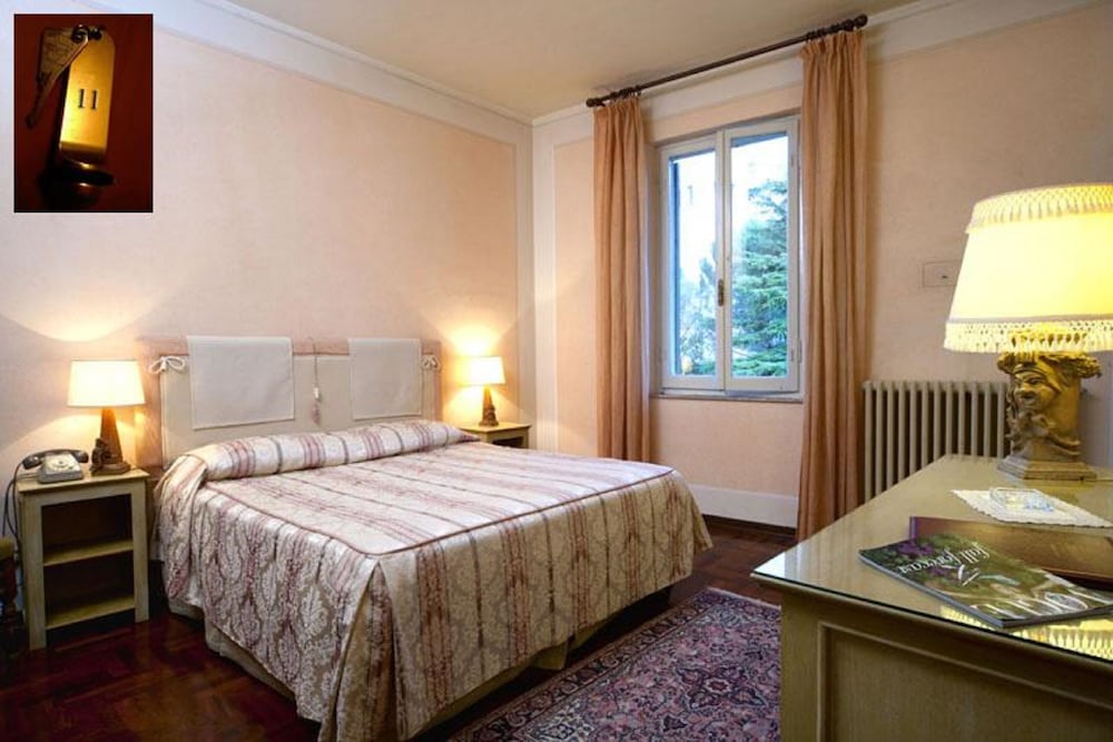 Standard Double Room photo 1