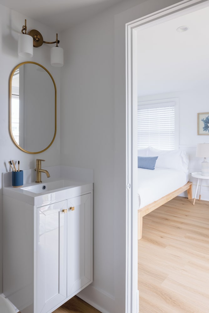 Double Room, 1 Queen Bed, Courtyard View, Ground Floor photo 2