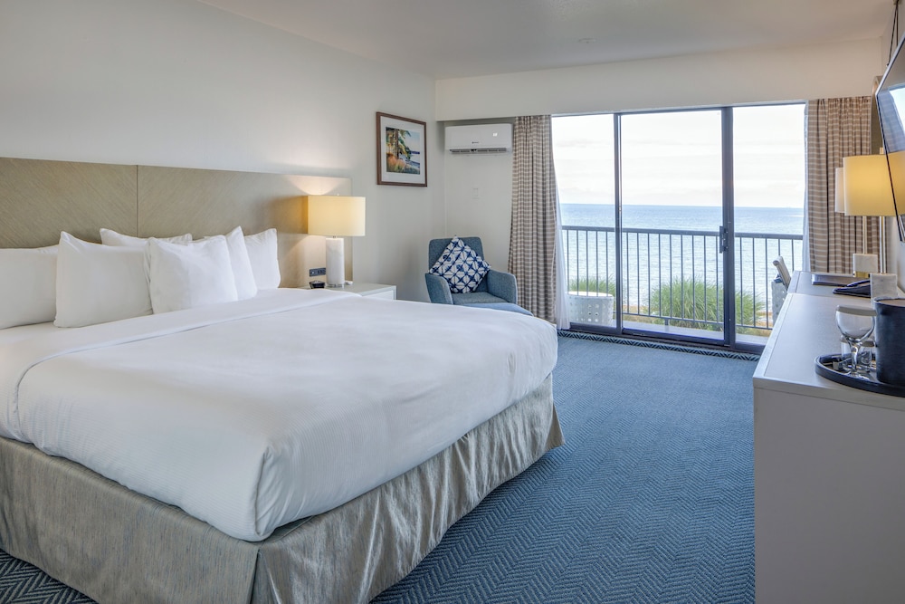 1 King Bed, Ocean View, Non Smoking photo 2