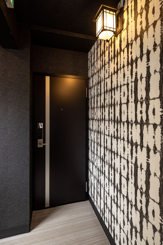 Superior Apartment (201) photo 2