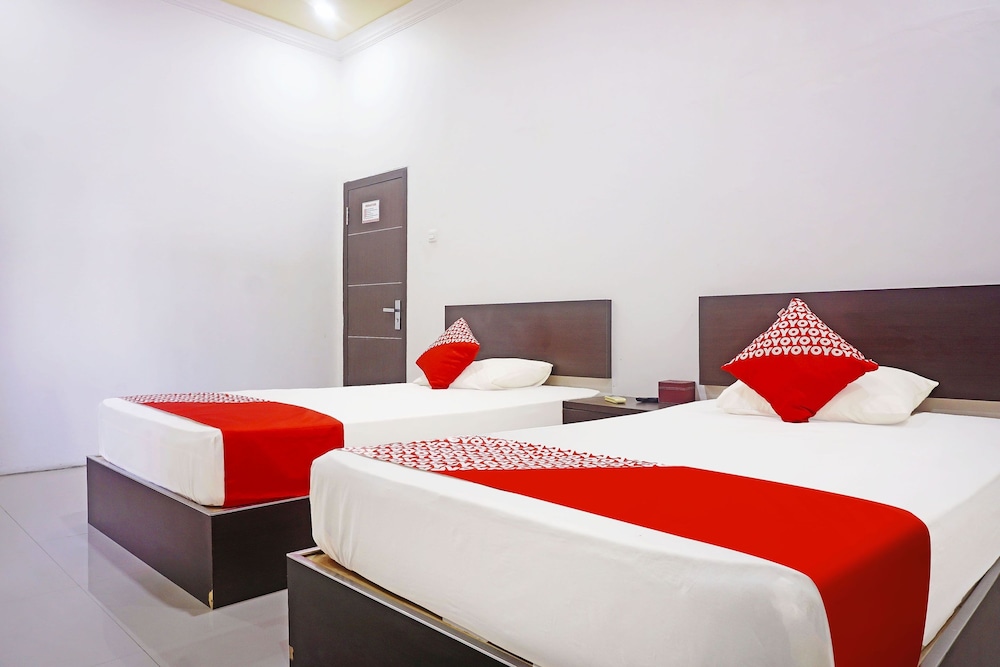 Deluxe Twin Room photo 3