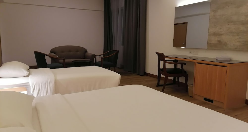 Deluxe Room Newly Renovated - Photo 2