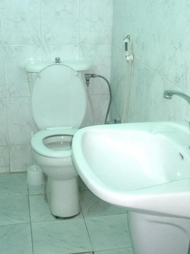 Basic Single Room, Private Bathroom