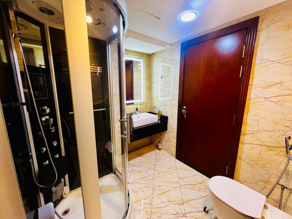 Deluxe Apartment, 2 Bedrooms, Sea View photo 2