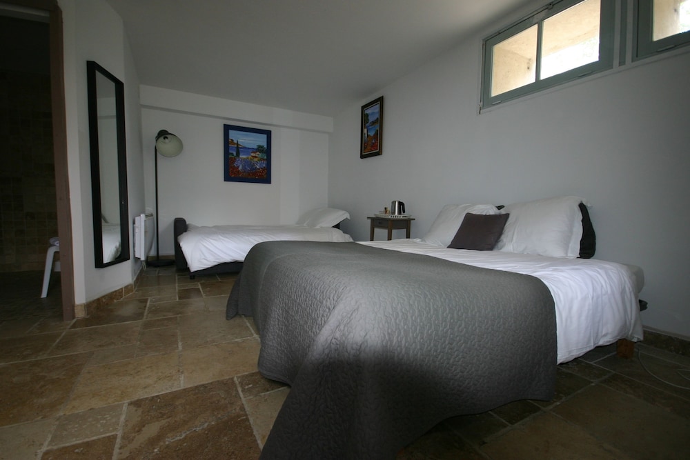 Double Room, Accessible