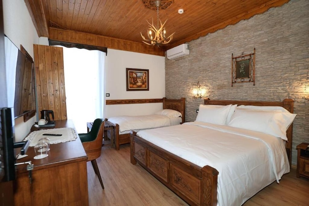 Triple Room, Balcony