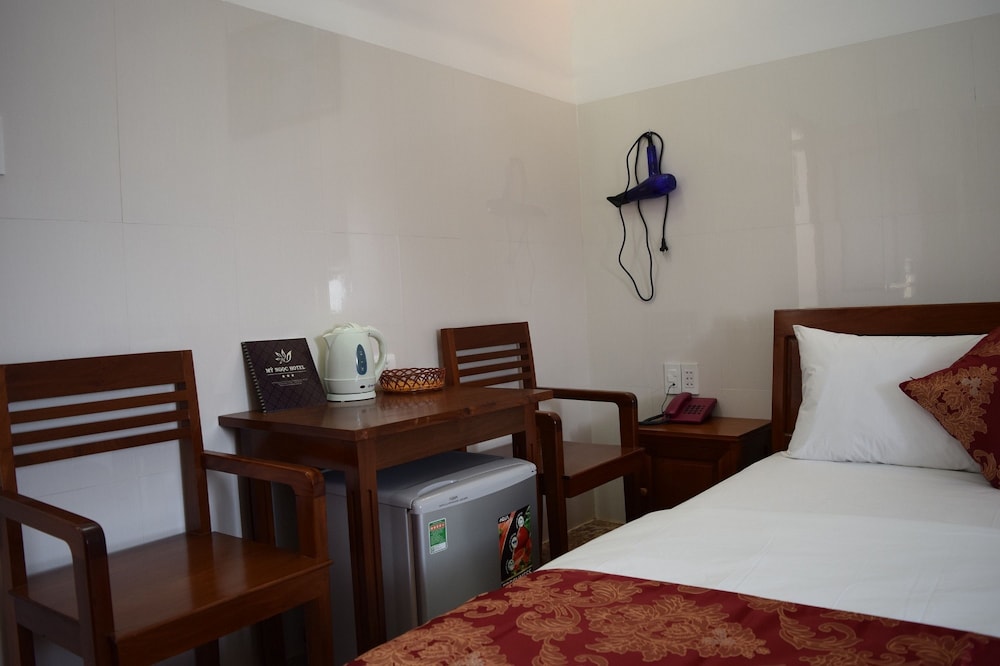 Deluxe Twin Room photo 2