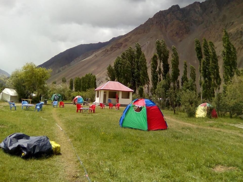 Standard Tent photo 2