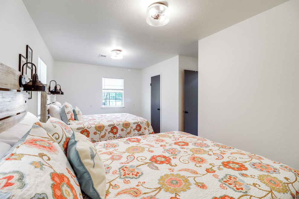 House (2 Bedrooms) photo 1