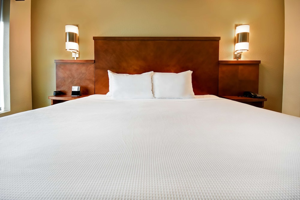 Room, 1 King Bed (High Floor) photo 3