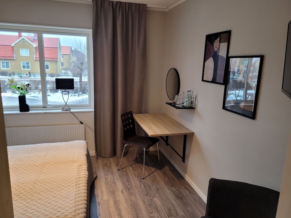 Standard Room photo 3