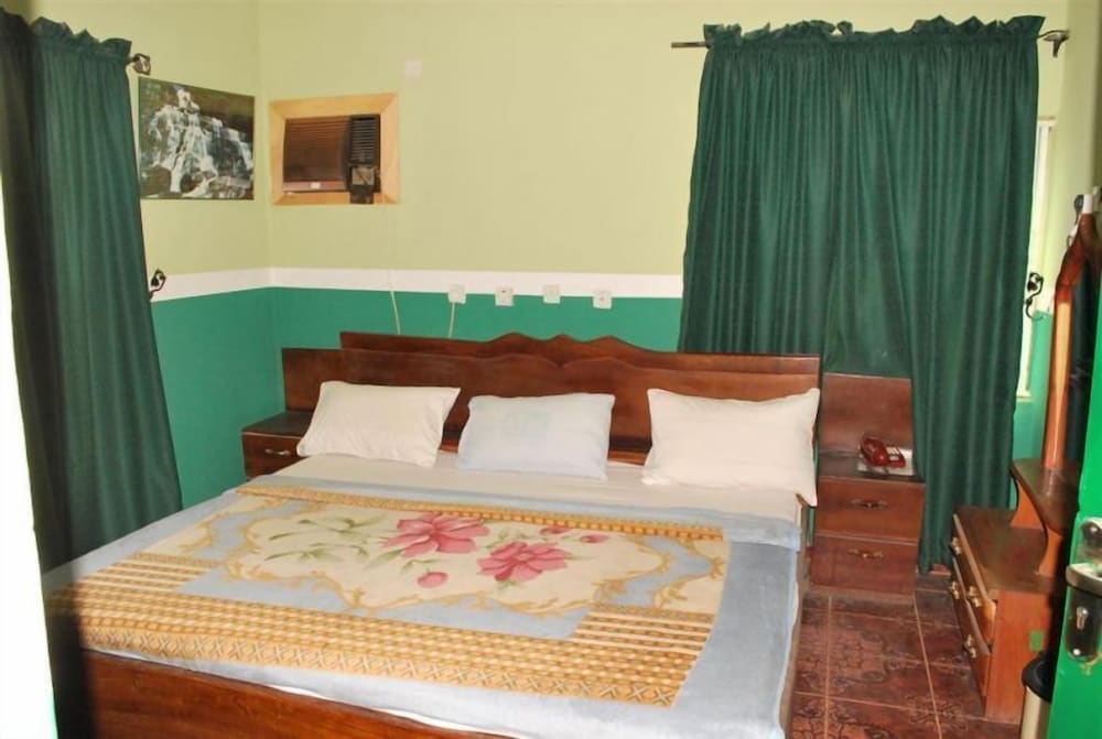 Standard Room photo 1