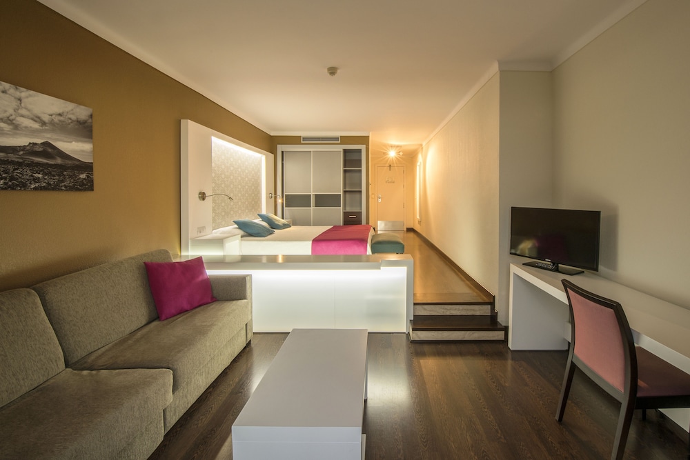 Superior Room, Sea View (Single Use)