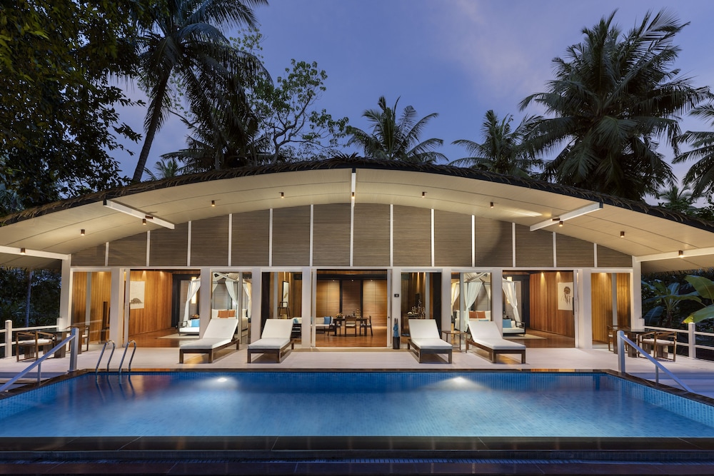 Grand Villa, 2 Bedrooms