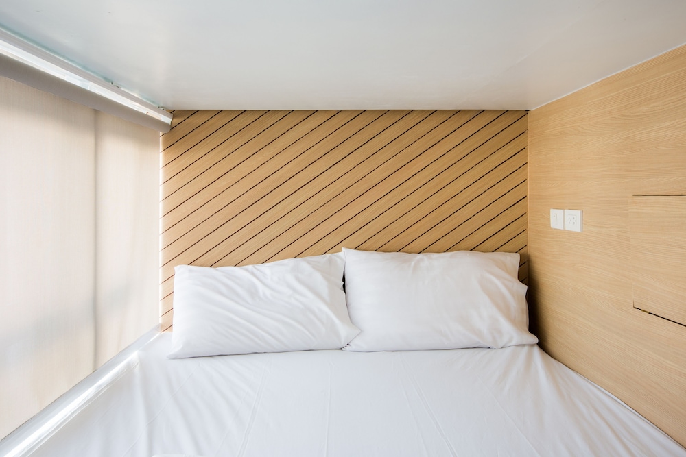 Shared Dormitory Female Double Bed photo 1