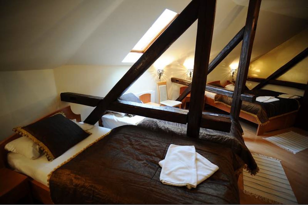 Family Triple Room, 3 Twin Beds photo 2