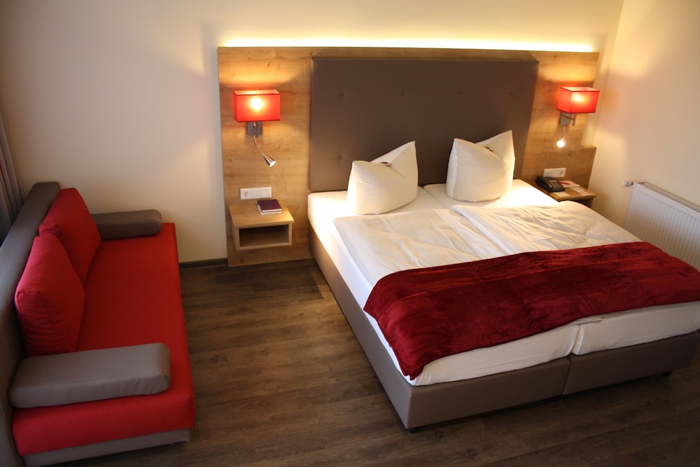 Premium Double Room, 1 Double Bed photo 3