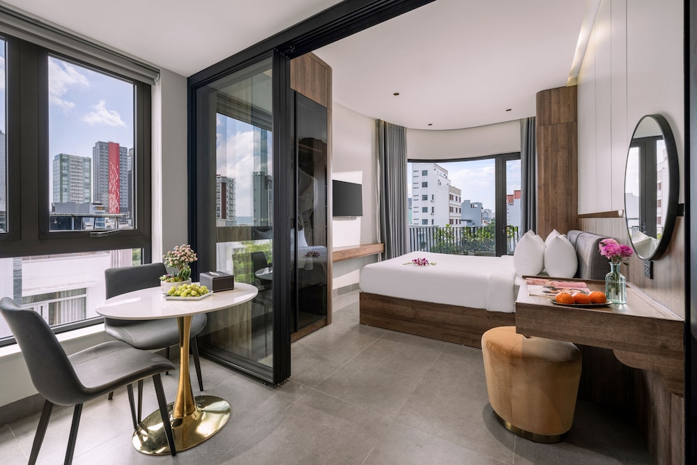 Suite Studio Balcony Panorama View