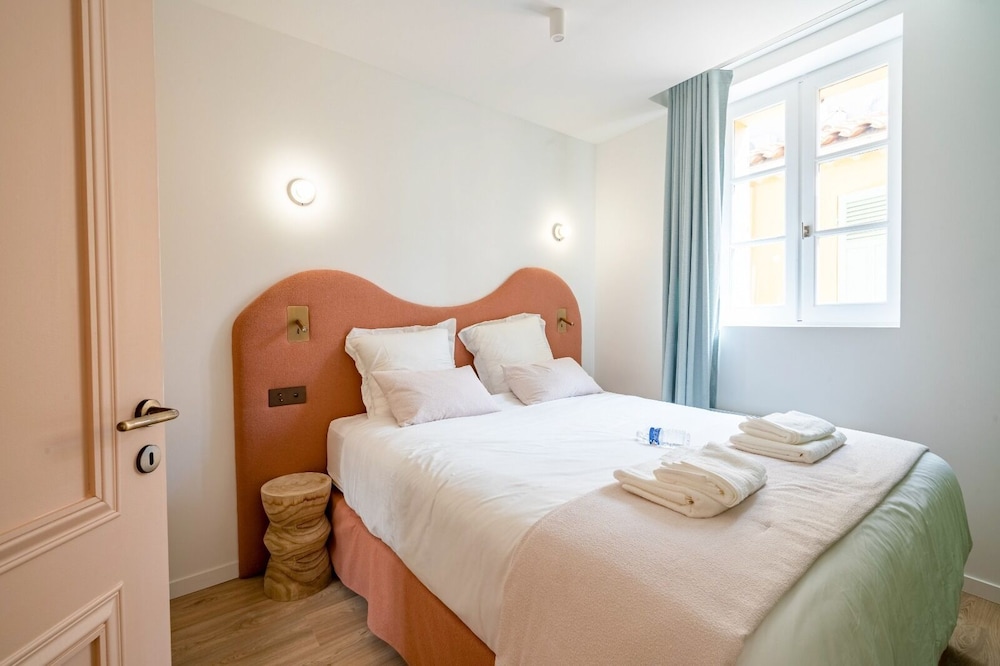 Comfort Apartment (AM-14-FENIERS-3) photo 2