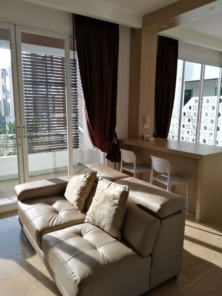 Family Suite, 2 Bedrooms, Sea View photo 3