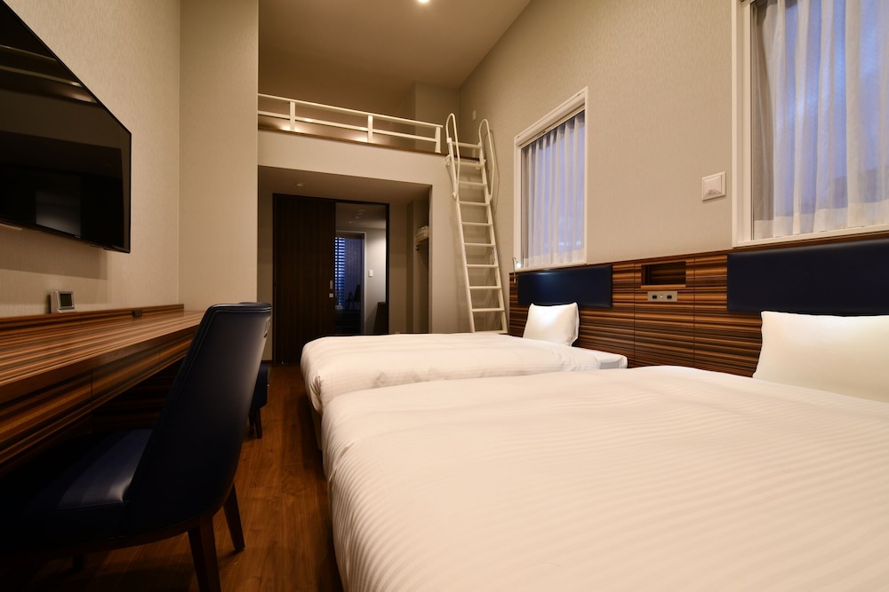Royal Twin Room with Private Open Air Bath, Non Smoking photo 3