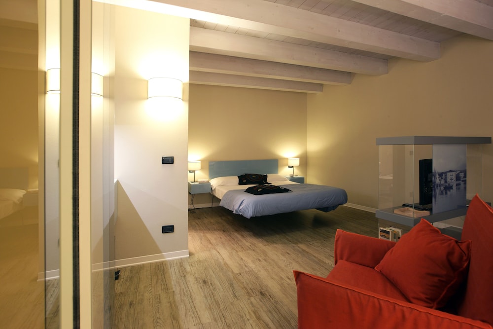 Superior Double Room - Photo 1