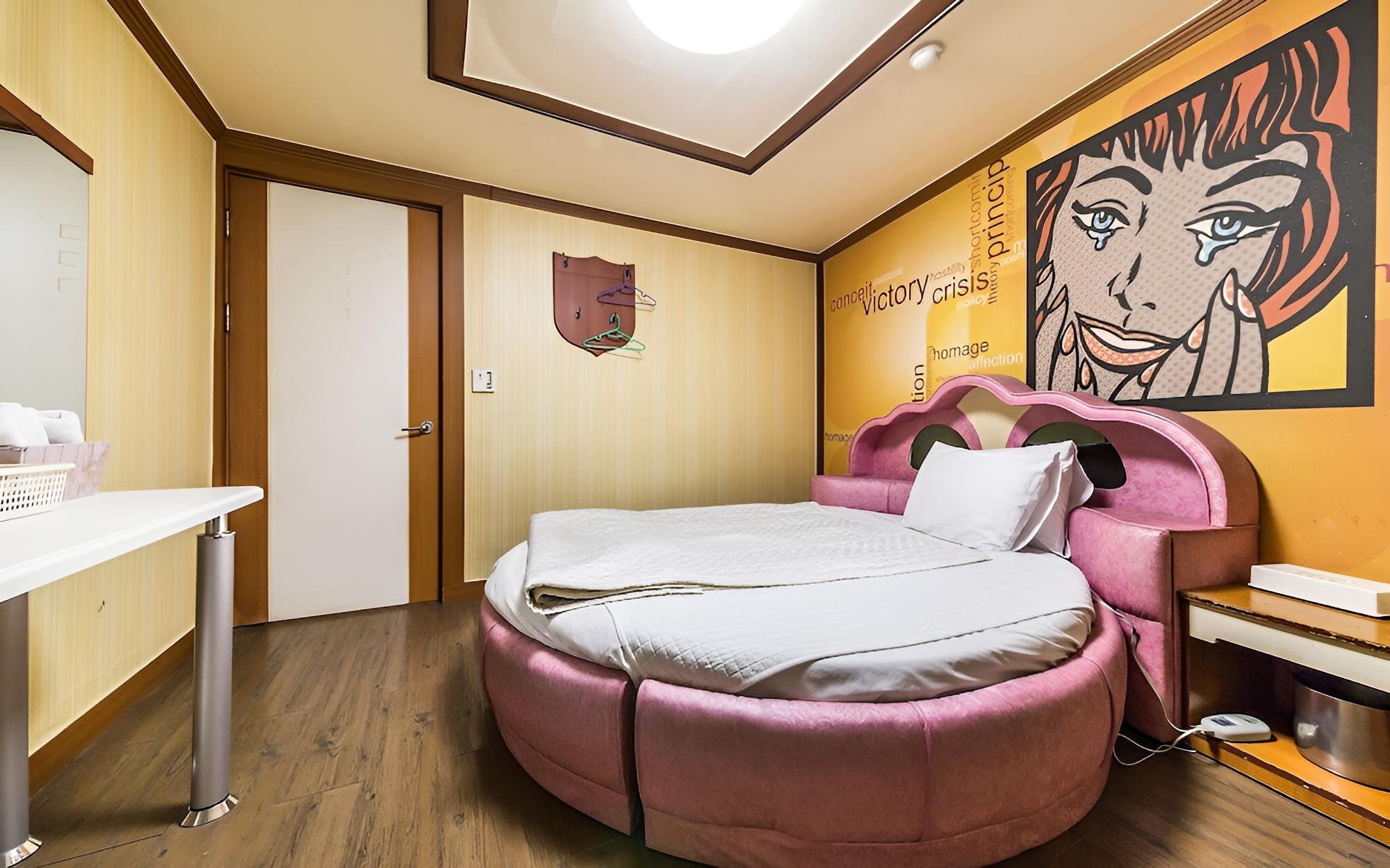 Room (General room) - Photo 15