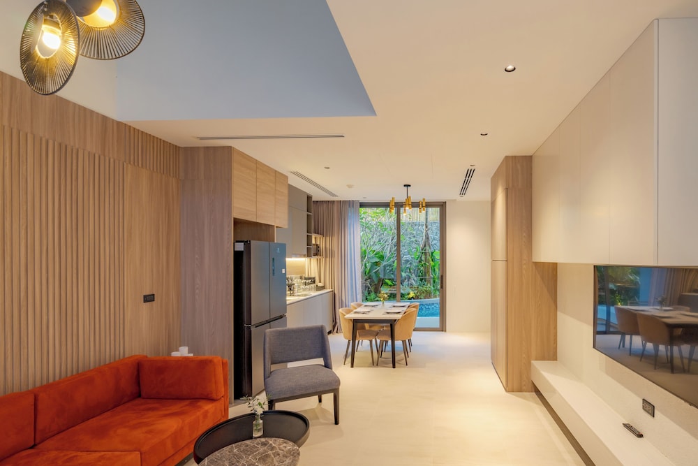La Green Duplex Suite - 2 Bedroom Pool Access - Photo 5