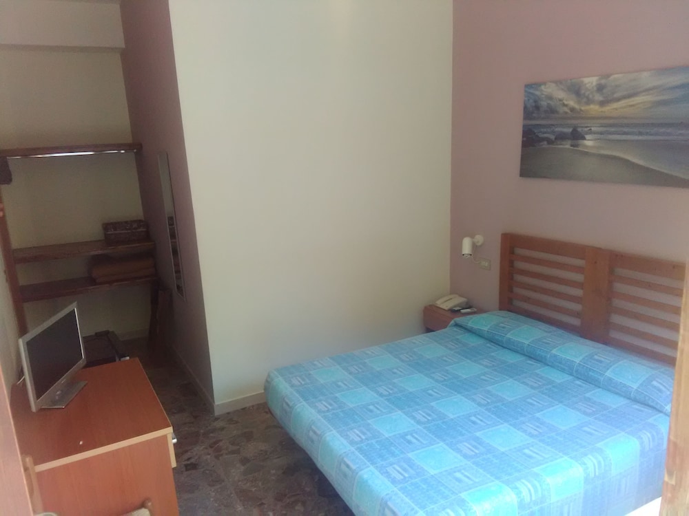 Superior Double Room, Sea View - Photo 2