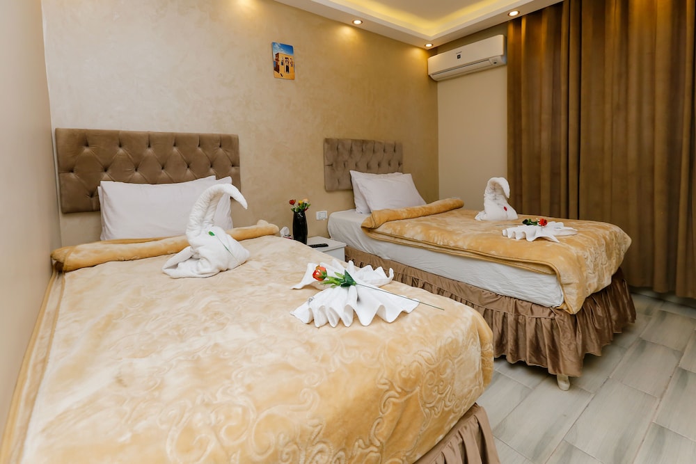 Classic Double or Twin Room photo 1