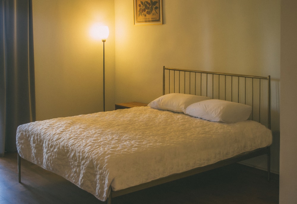 Standard Double Room, 1 King Bed, Mountain View photo 2
