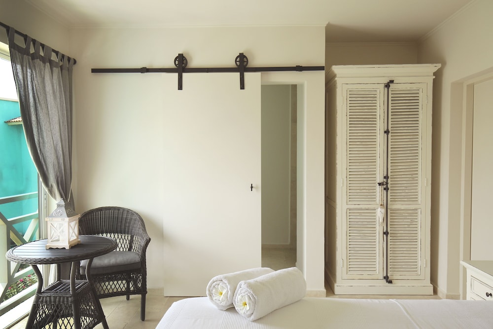 Standard Double or Twin Room, Marina View photo 2