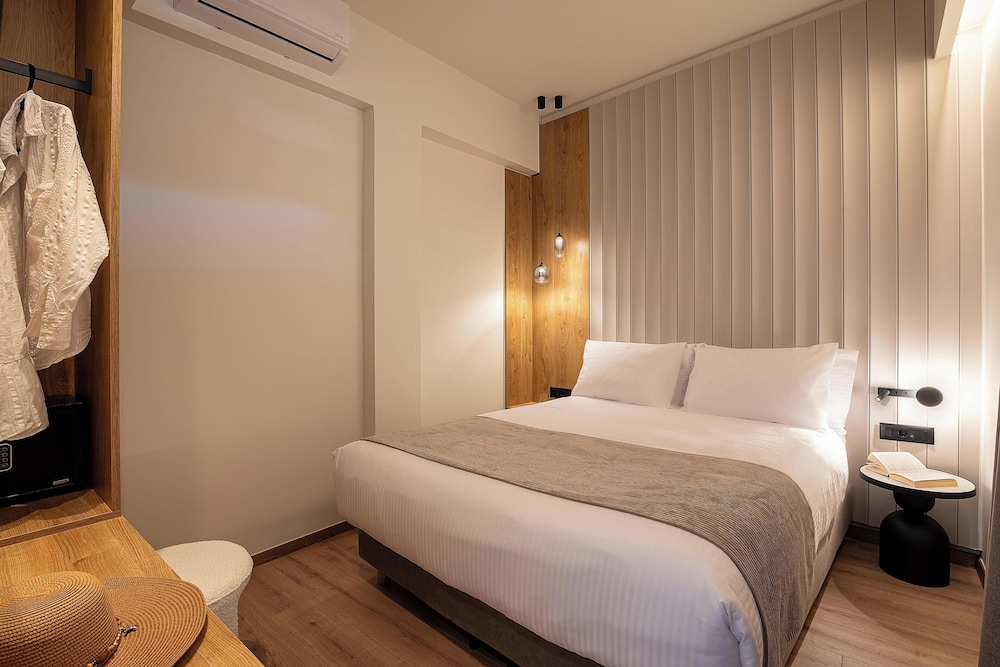 Family Suite, City View
