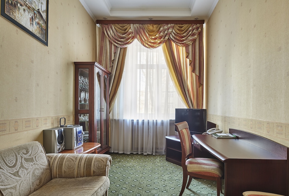 Suite photo 1