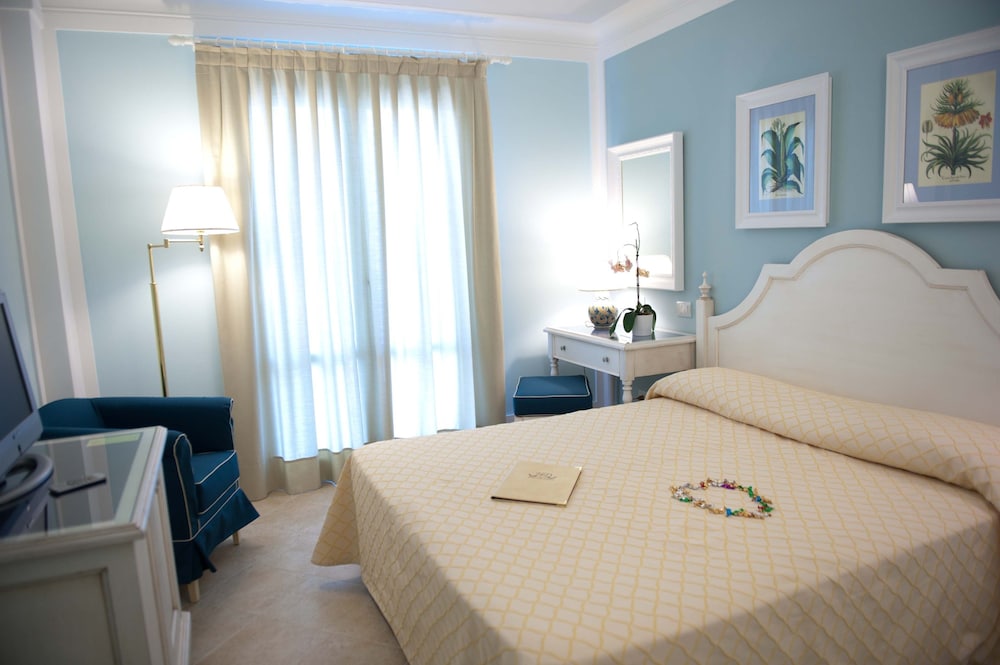 Superior Room - Photo 2