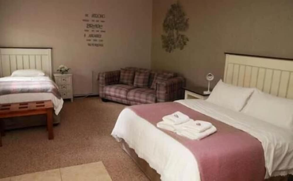 Room number 5 photo 3