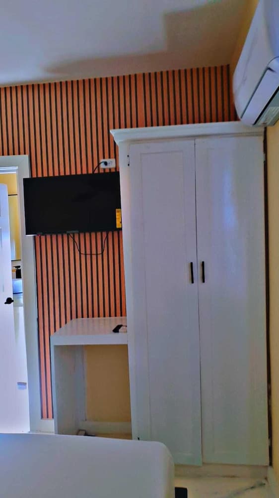 Comfort Apartment, Partial Ocean View