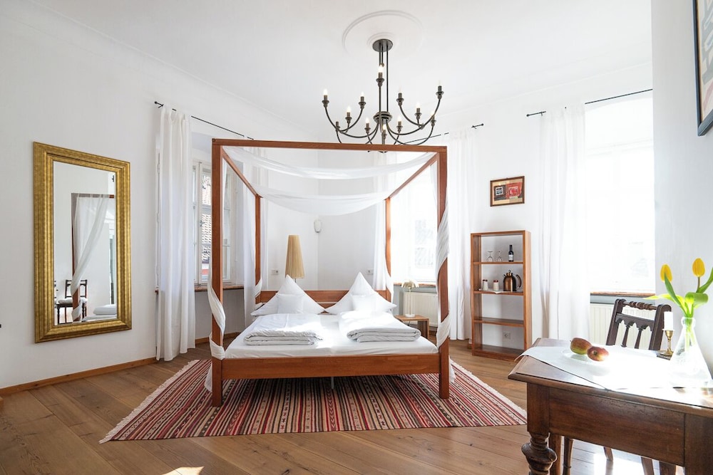 Deluxe Double Room, Courtyard View photo 1