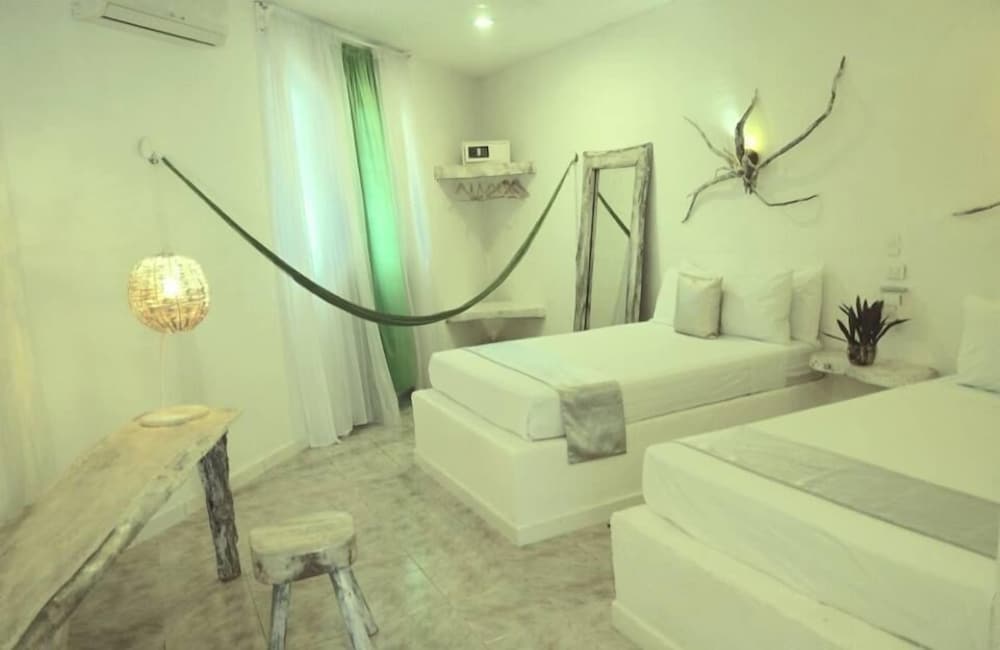 Double Room - Photo 4