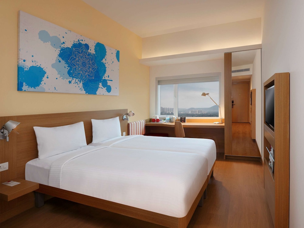Twin Room, 2 Twin Beds (Extra benefits) photo 3