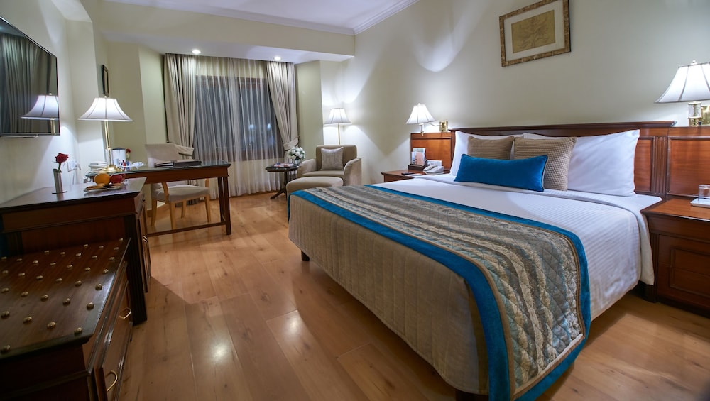 Deluxe Room - Photo 1