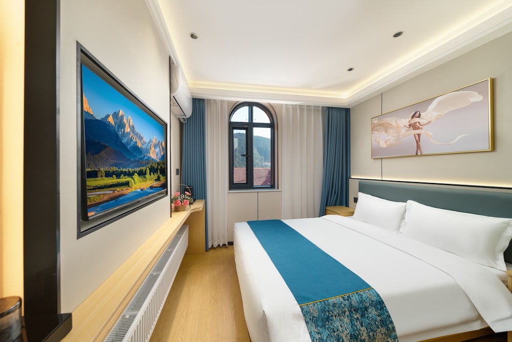 Comfort Double Room, Mountain View